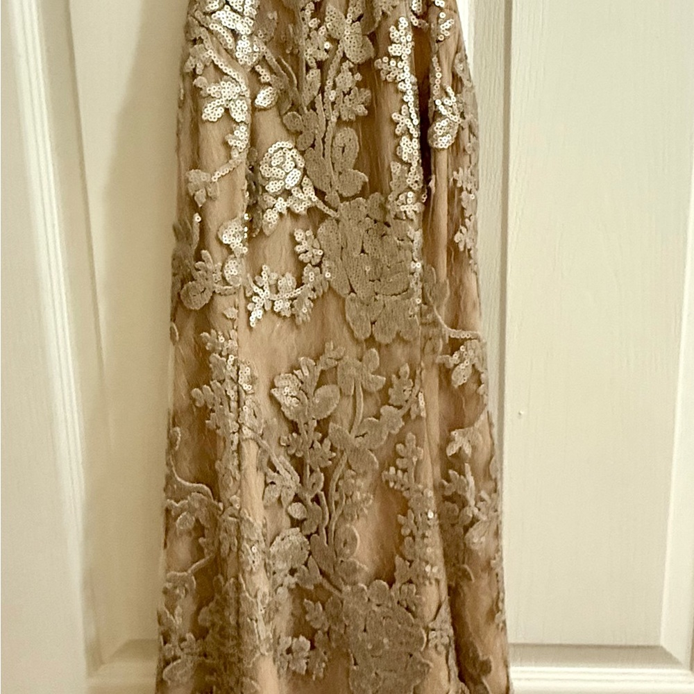 Dress the Population Sequin Lace Halter Dress – Size Small
